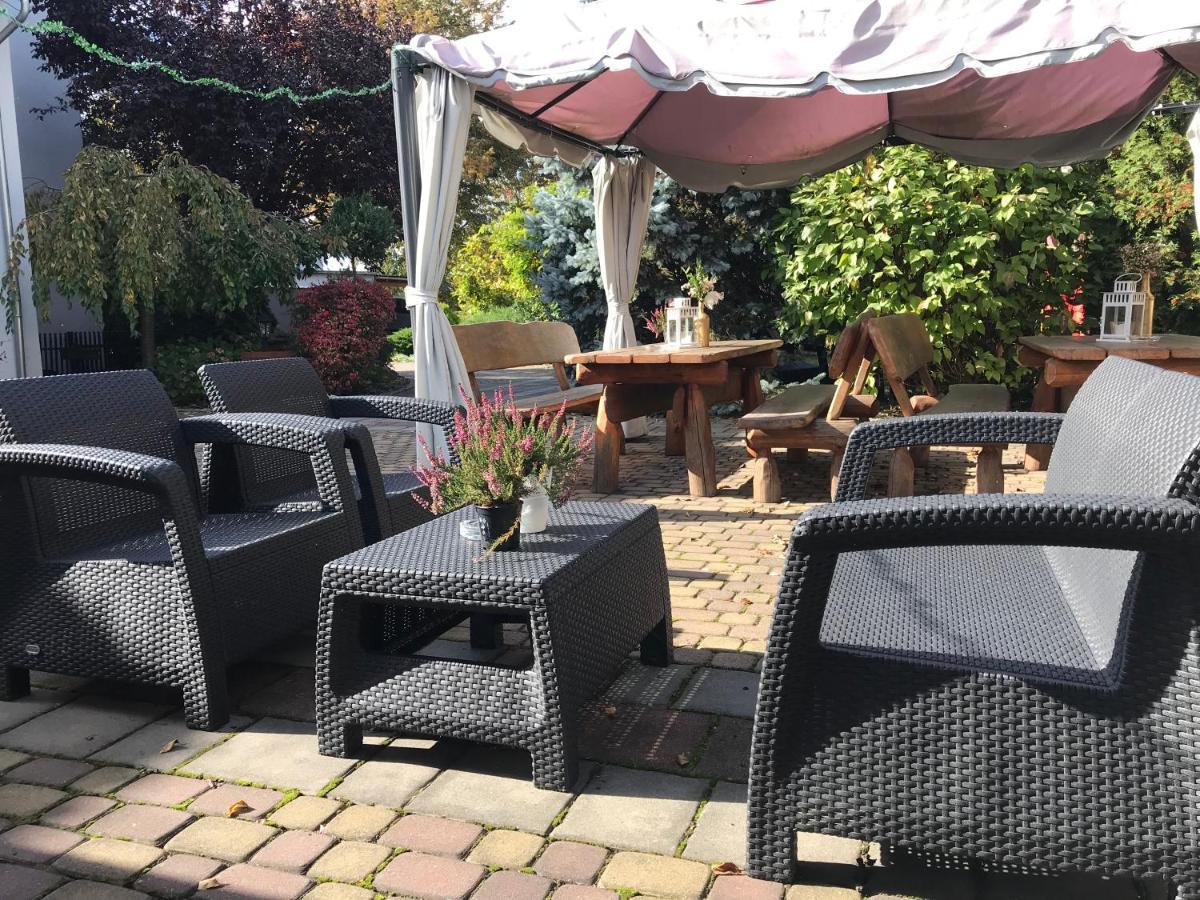 Arkadia Gosciniec-Klima,Parking,Ogrod Hotell Opole Exteriör bild